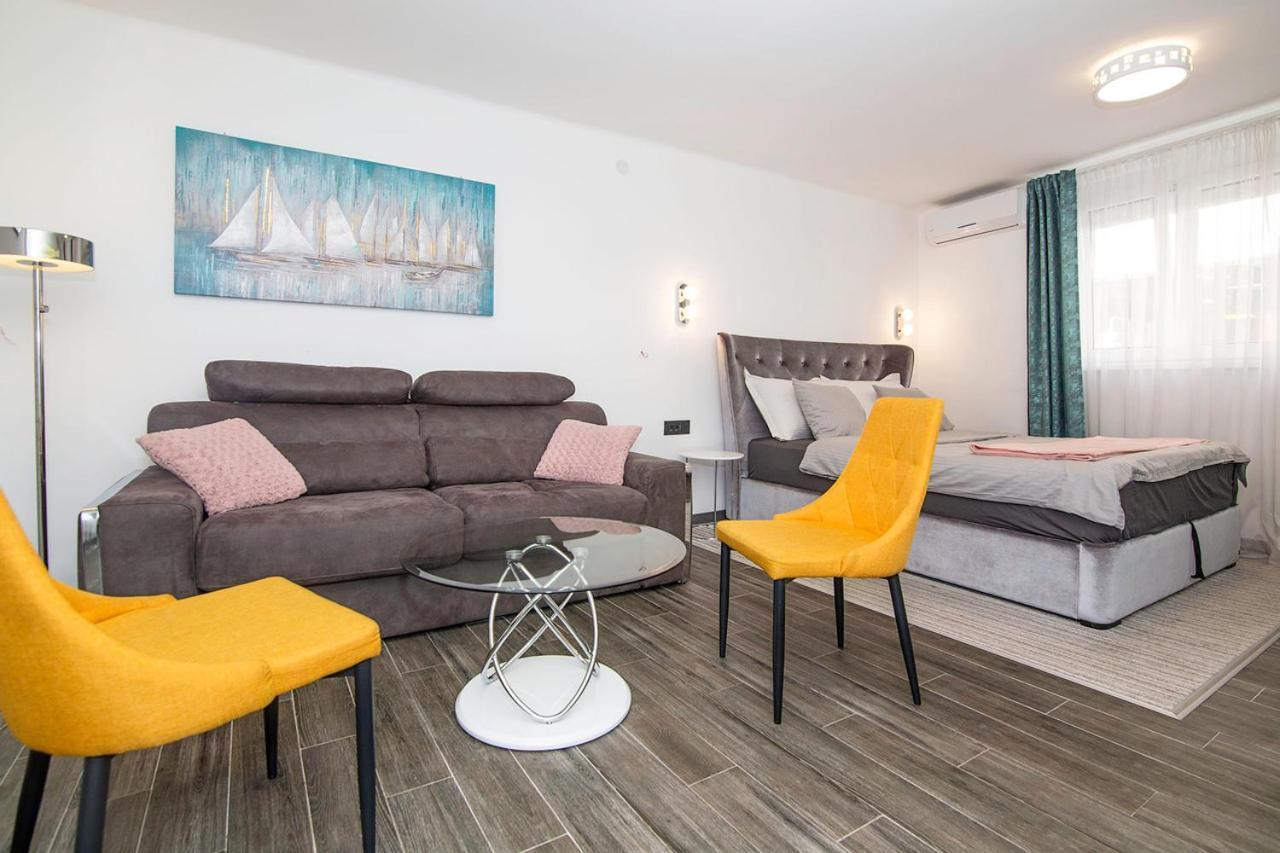 City Center Apartment Белград Экстерьер фото